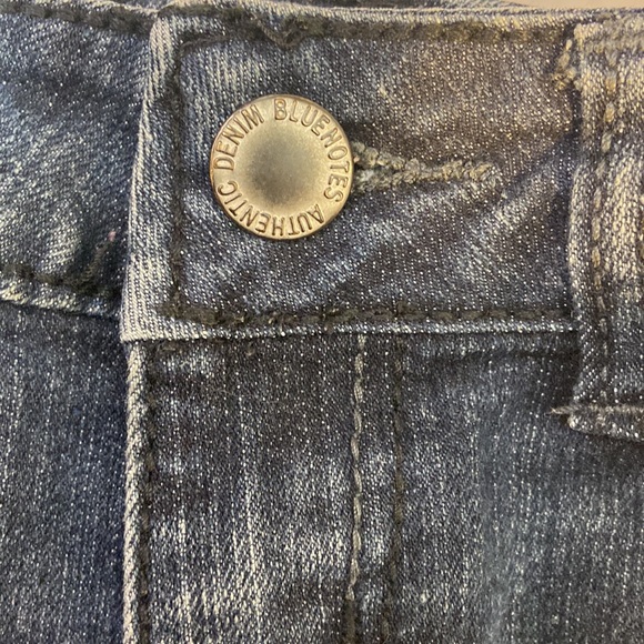 BLUENOTES WOMAN’S Size 25/30 DENIM EMBROIDERED SKINNY JEANS 3 for $15 - Picture 7 of 8